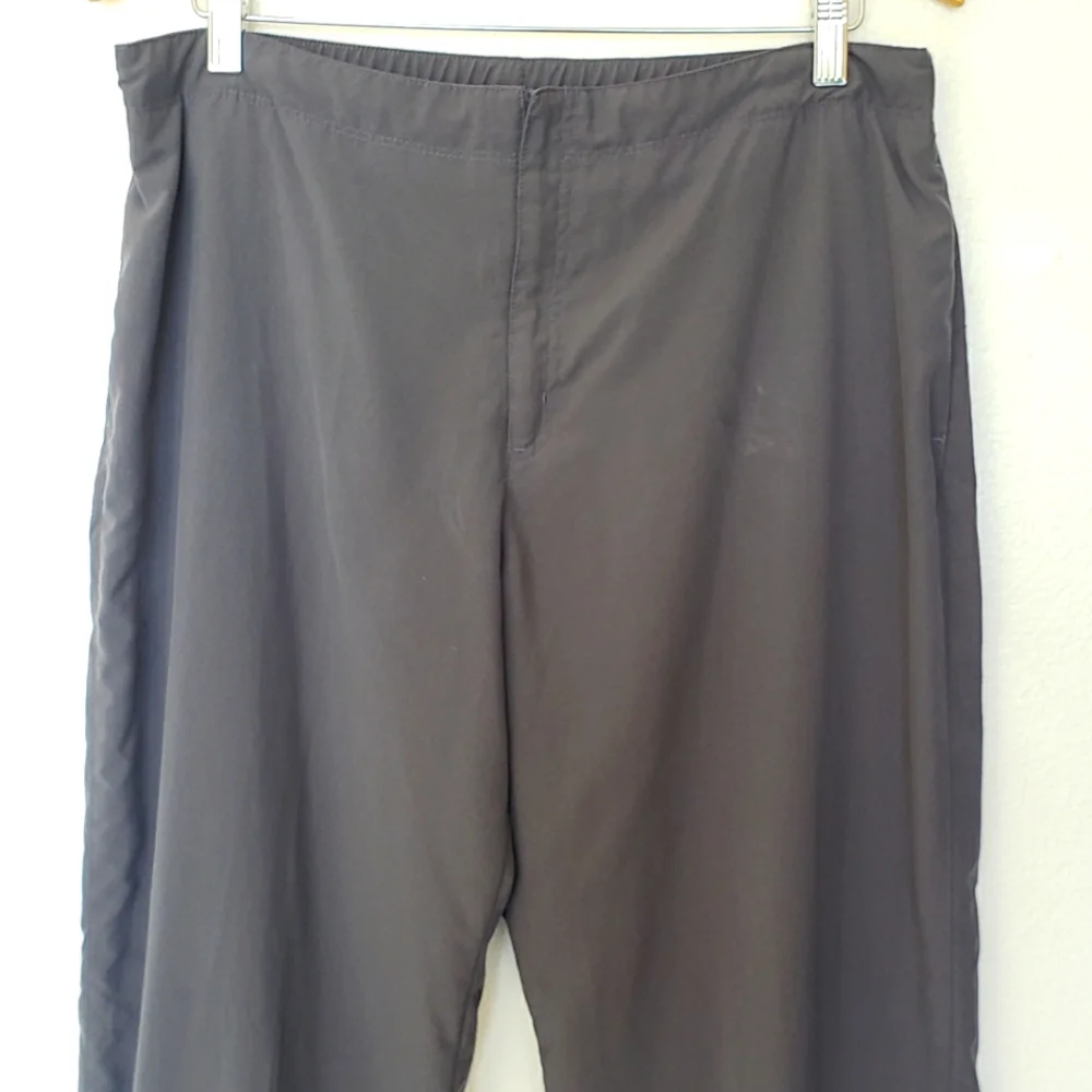 Nike straight leg